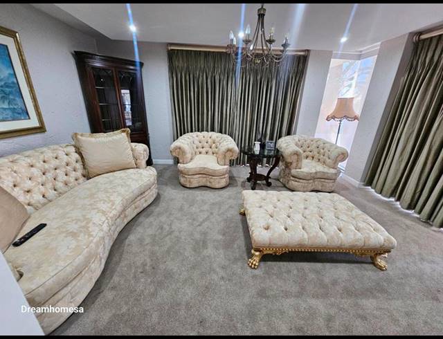5 BEDROOM HOUSE FOR SALE IN SANDOWN